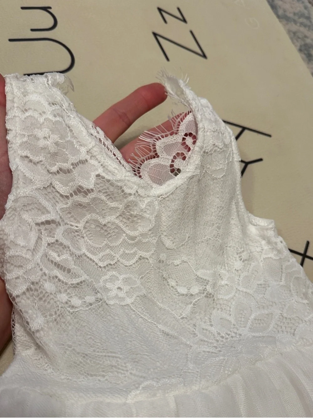 Delicate White Lace & Tulle Girls' Flower girl formal dress